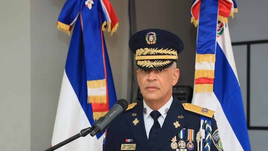 Director de la Policía Nacional Impone Plazo para Declaración de Patrimonio