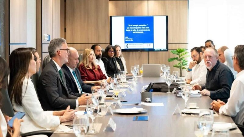 Impulso Energético: Clave para Duplicar el PIB Dominicano