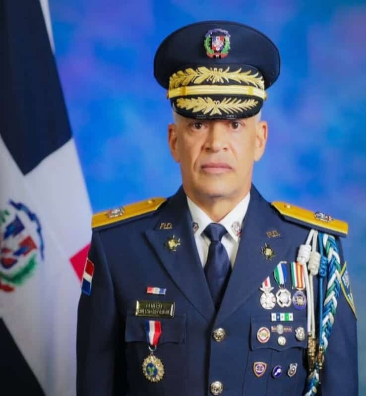 Ernesto Rodríguez García Asume Dirección de la Policía Nacional