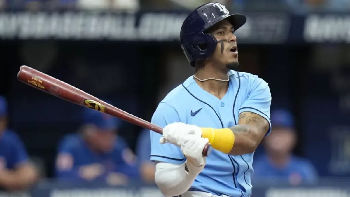 Leones del Escogido Libera a Cuatro Jugadores Clave