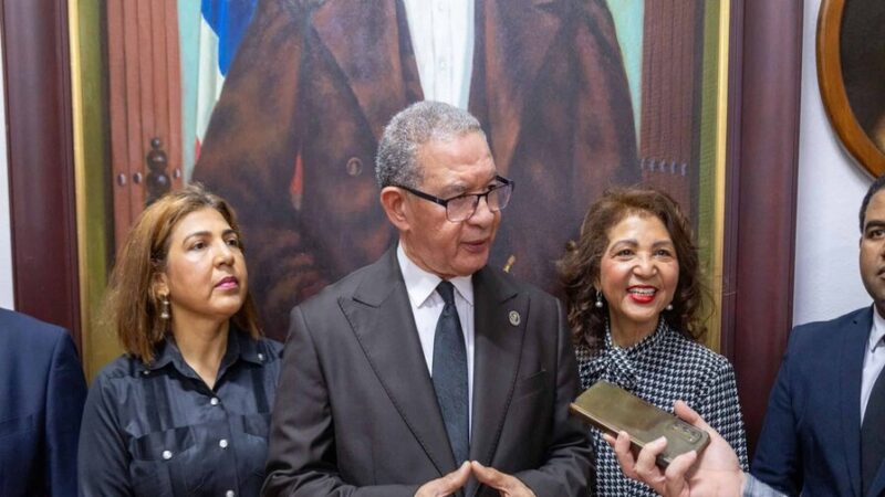 Instituto Duartiano Exige Explicación por Retiro de Diplomáticos Cubanos