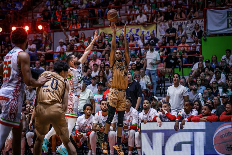 Vaqueros y Santeros se disputan el dominio en la final del BSN