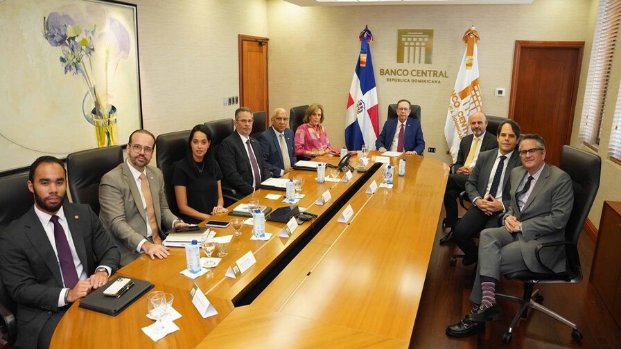 J.P. Morgan Planea Ampliar Inversiones en República Dominicana