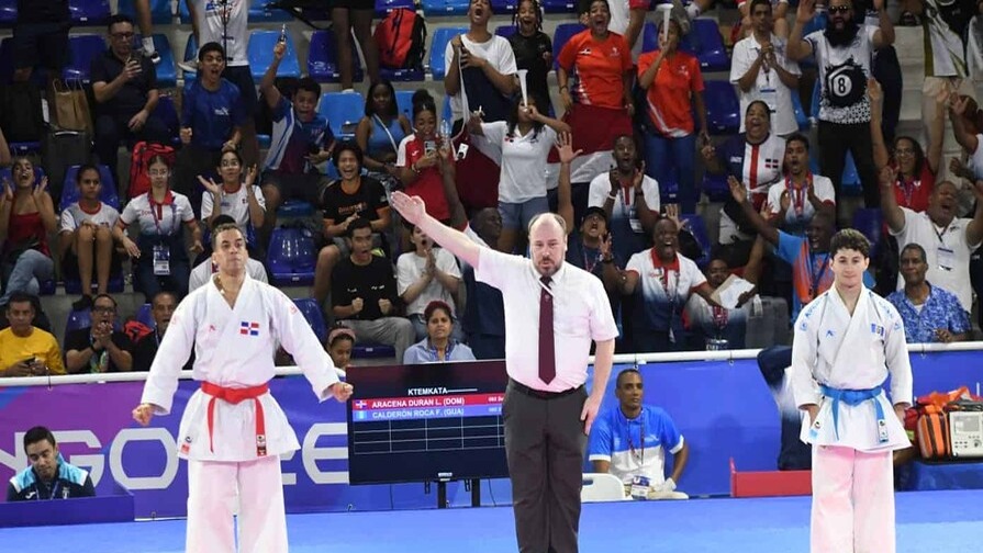 Larry Aracena Brilla con Oro en los Juegos Centroamericanos