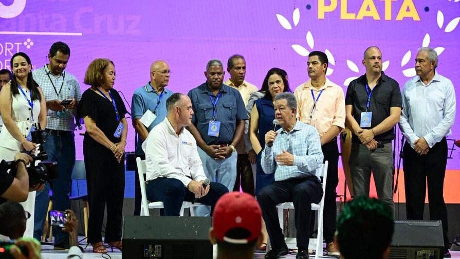 Leonel Fernández Advierte sobre el Impacto del Aumento en la Canasta Básica