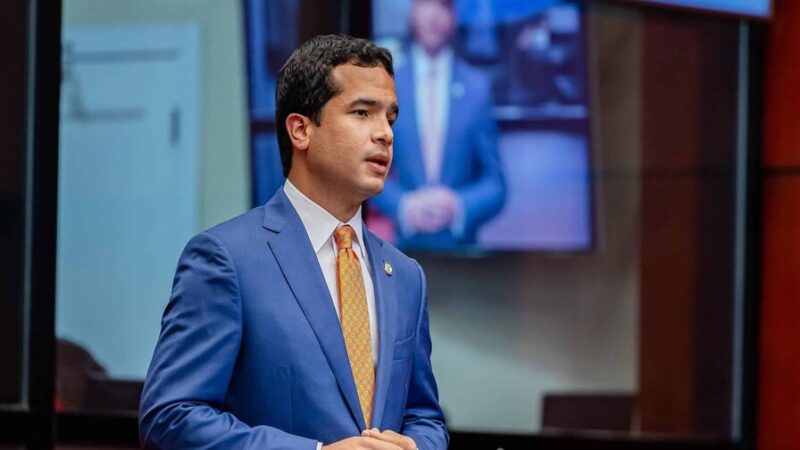 Omar Fernández: El Puente para la Unificación de la Oposición Dominicana