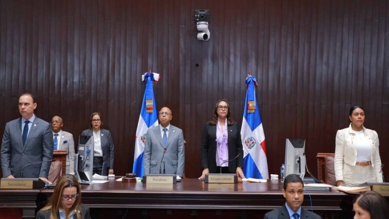 Cámara de Diputados Debate Nuevas Leyes para Regular Venta de Alcohol