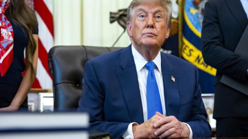 Donald Trump Entrega Premios en los Juegos Patriotas de Ohio