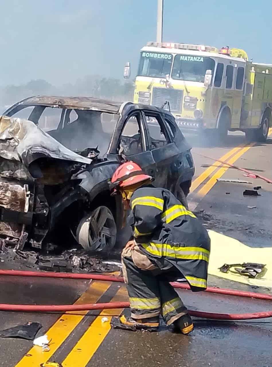 Trágico Accidente en Circunvalación de Baní Deja una Víctima Fatal