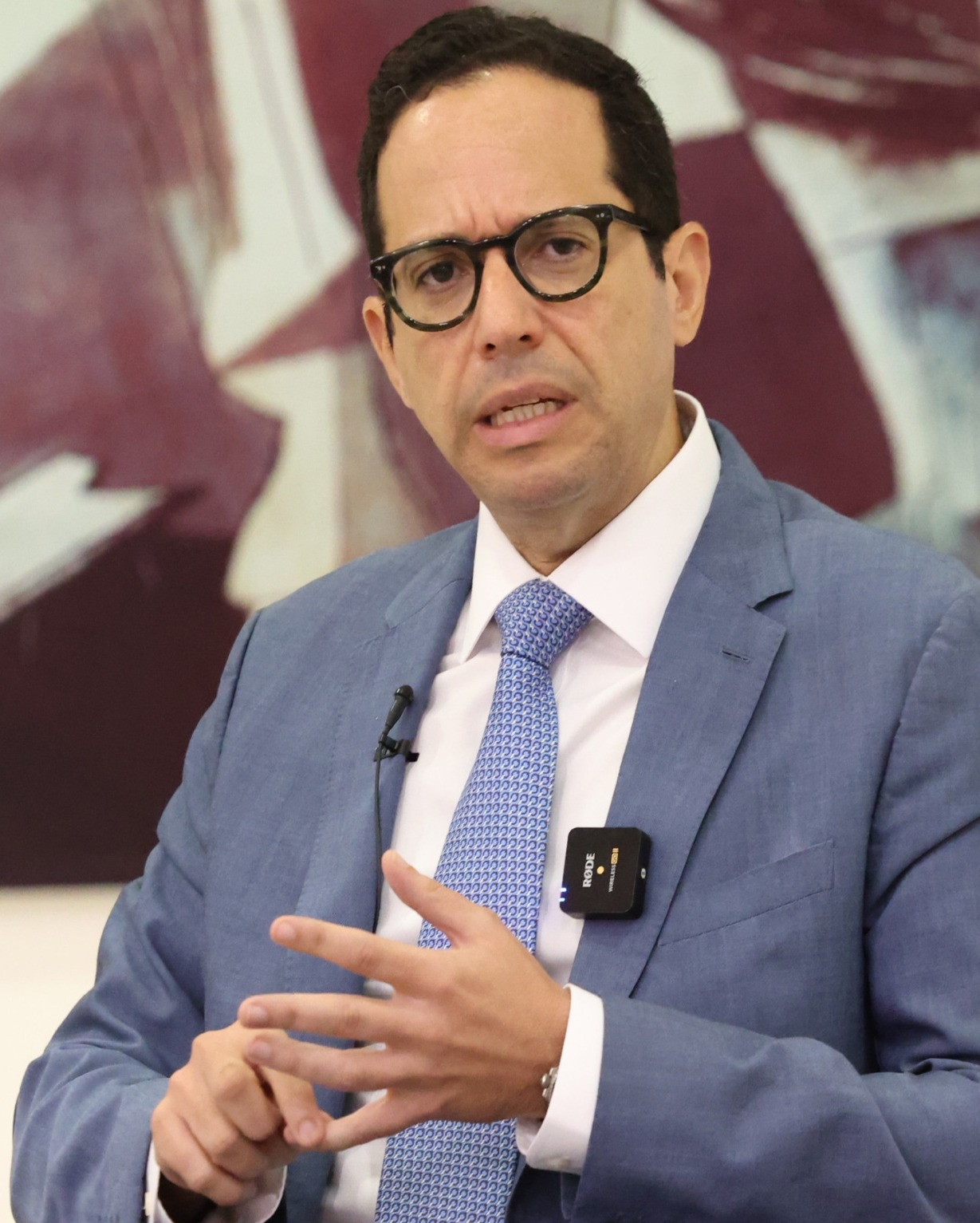 Sigmund Freund Impulsa la Modernización Administrativa del Estado Dominicano