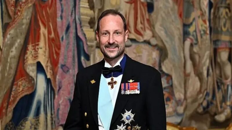 Haakon VIII: El Nuevo Rey de Noruega en Tiempos de Cambio