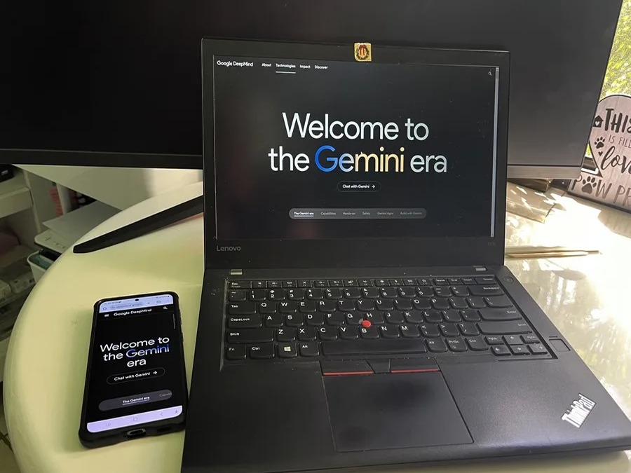 Google Gemini: La IA que Rompe Récords con Mil Millones de Usuarios Mensuales