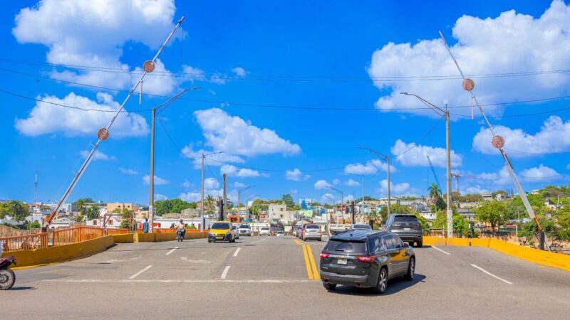 Cierre Temporal del Puente Flotante en Santo Domingo este Sábado