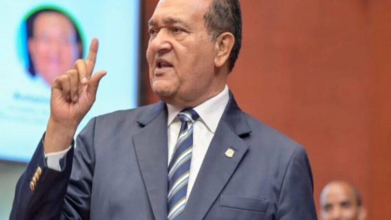 Antonio Marte denuncia irregularidades en la frontera y propone soluciones