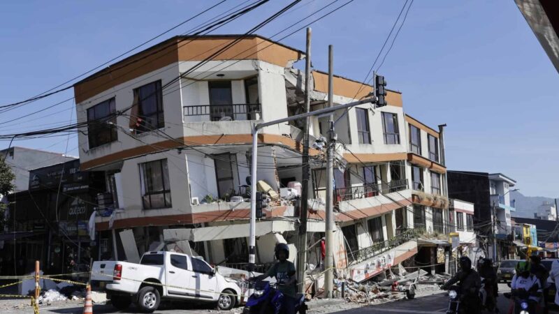 León XIV Envía Ayuda Inicial a Colombia Tras Devastador Terremoto