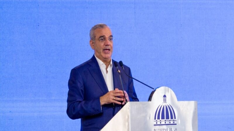 Gobierno Dominicano Retira Diplomáticos Cubanos: Abinader Aboga por la Discreción