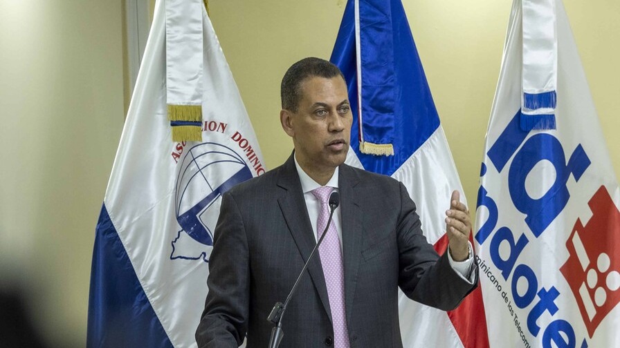 Guido Gómez Mazara Desmiente Relación entre Advertencia de EE. UU. y Licitación de Viettel