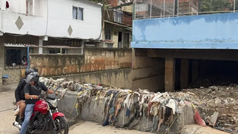 Fuertes lluvias en Venezuela dejan desaparecidos y viviendas afectadas
