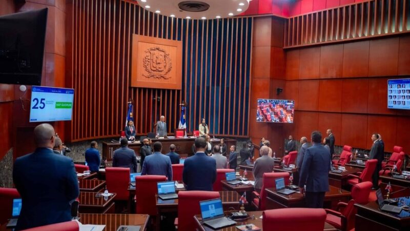 Senadores Dominicanos Acumulan 103 Inasistencias Justificadas en la Legislatura Pasada