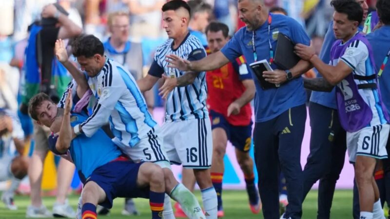 FIFA Sanciona a Jugadores Argentinos tras Incidente en Final del Mundial