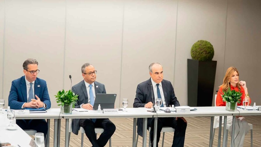 Presidente del TC Destaca la Seguridad Jurídica como Clave para la Inversión