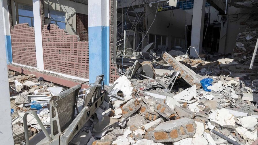 Devastador Terremoto en Indonesia: 51 Muertos y Miles de Desplazados