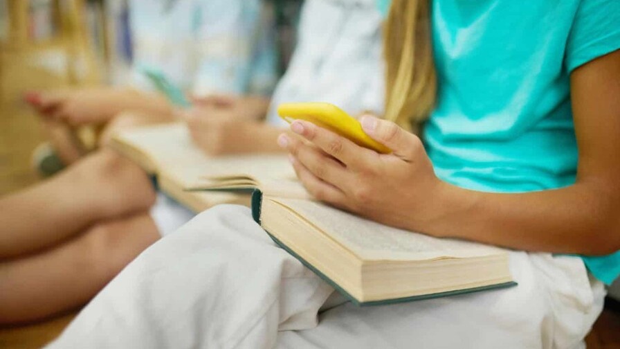 Innovadora Medida Escolar en RD: Aulas Sin Celulares Mejoran el Aprendizaje