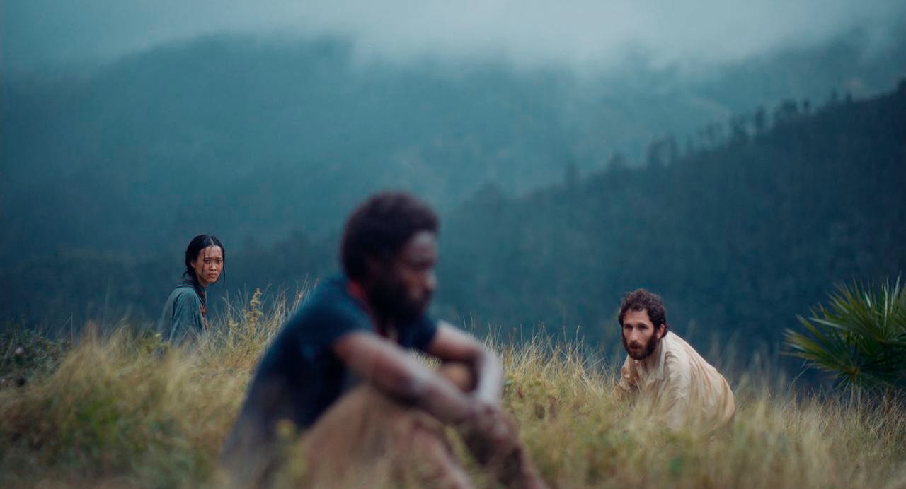 Estreno de ‘Bajo el mismo sol’ ilumina cines dominicanos