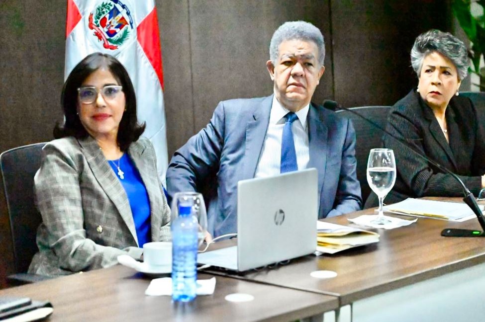 Funglode Identifica Inconsistencias en Proyecto de Ley de la Policía Nacional