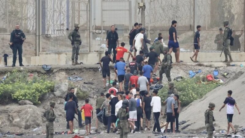 El Rey Felipe VI Manifiesta Preocupación por la Crisis en Ceuta y Melilla