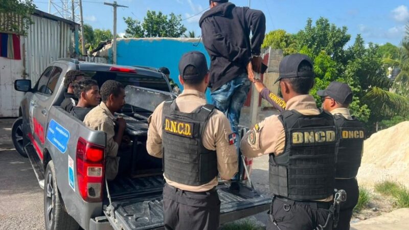 DNCD Desmantela Redes de Microtráfico en el Este del País: 113 Arrestos y Decomiso de Drogas