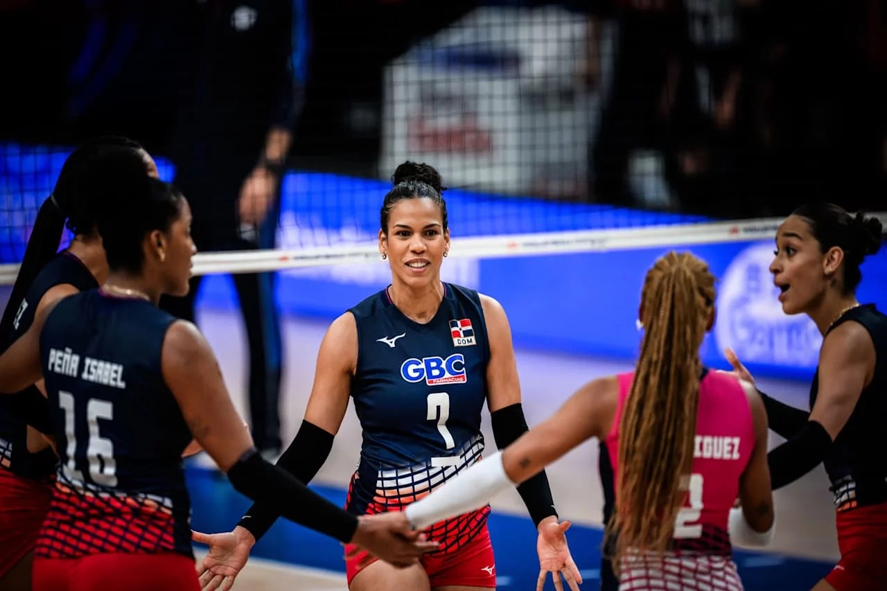 Reinas del Caribe y Cuba Inician Batalla por el Sueño Olímpico