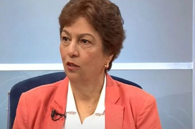 Persistencia del Caudillismo en la Política Dominicana: Un Análisis Contundente