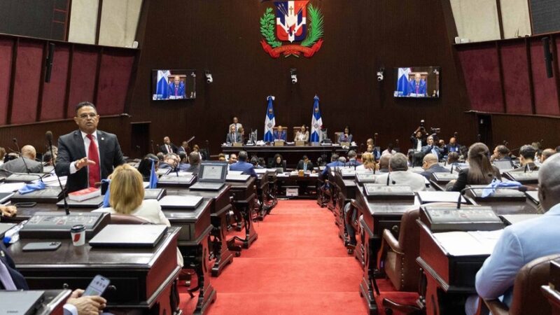 Diputados Dominicanos: Ausencias Recurrentes Sin Control Efectivo