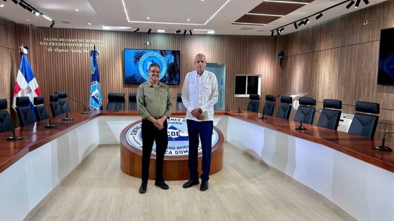 Erdwin Olivares Asume la Dirección del COE con Compromiso de Fortalecimiento