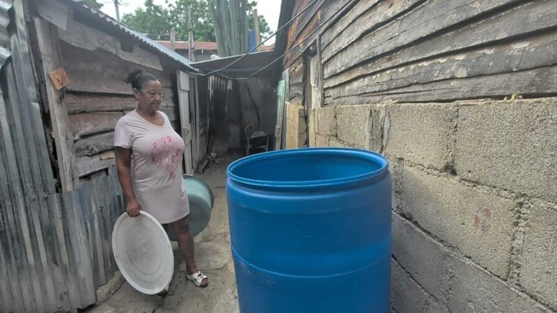 Crisis de Agua en Dajabón: Familias Exigen Soluciones Urgentes