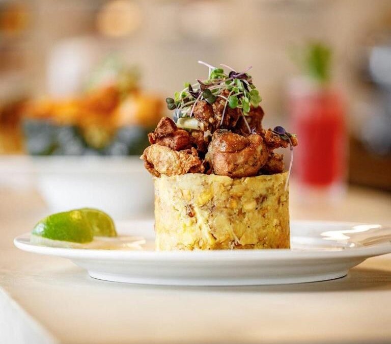 Innovación en la Cocina: Tendencias Gastronómicas para Disfrutar en Casa