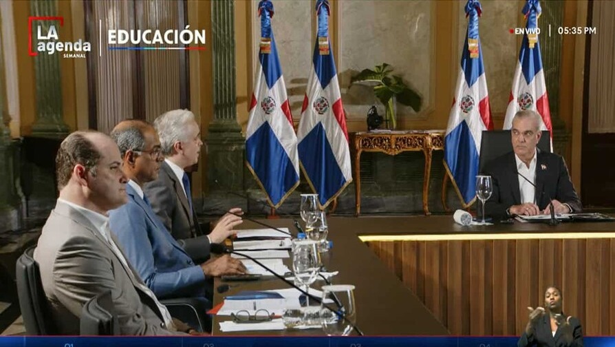 Ministro Luis Miguel De Camps Detalla Preparativos para el Año Escolar 2026-2027