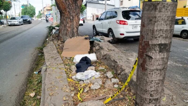 Tragedia en Los Ríos: Mujer Hospitalizada tras Fatal Accidente