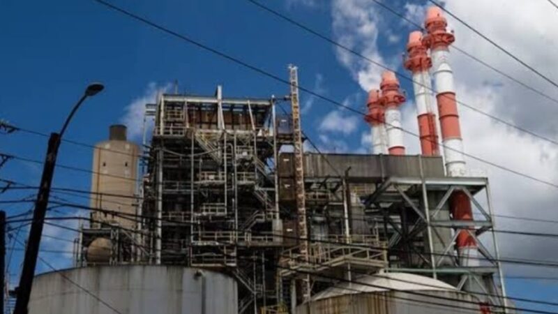 Nuevo Apagón Deja a Miles Sin Electricidad en Puerto Rico