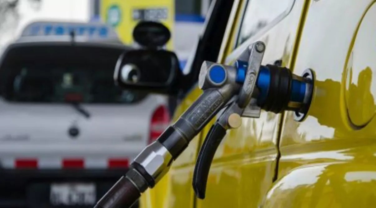 Aumentan Precios de Gasolina y Gasoil; GLP Permanece Estable