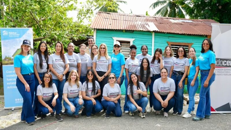 Transformación de Hogares: ‘100 Mil Pisos para Jugar’ Mejora Vidas en RD