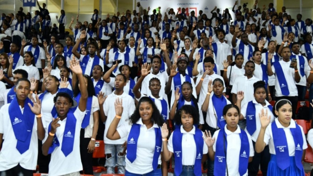 República Dominicana Reduce Drásticamente la Población ‘Nini’