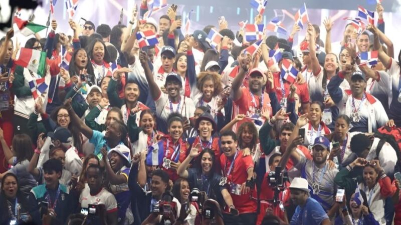 Cámara de Cuentas Rinde Homenaje a Atletas Dominicanos por Triunfos en Santo Domingo 2026
