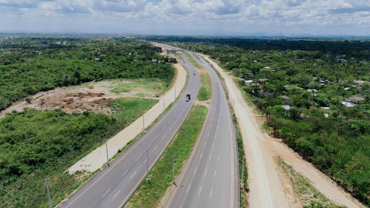 Carreteras de República Dominicana: Un Análisis de Mortalidad y Riesgos