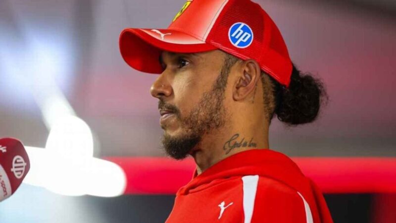 Lewis Hamilton Ofrece Disculpas a Ferrari por Comentarios Sarcásticos