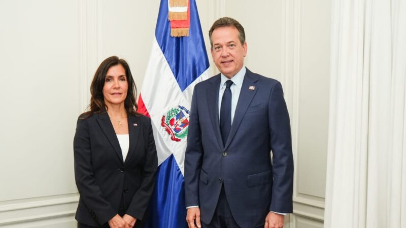 Bisonó Refuerza Lazos con Estados Unidos al Iniciar Gestión en Cancillería