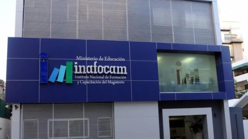 INAFOCAM Lanza Innovadores Programas de Formación para Docentes