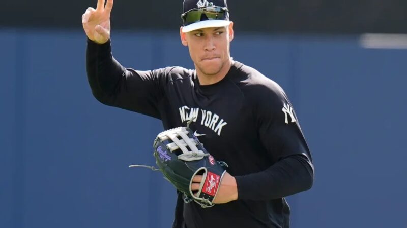 Aaron Judge se une a los Yankees en la Costa Oeste en su camino a la recuperación