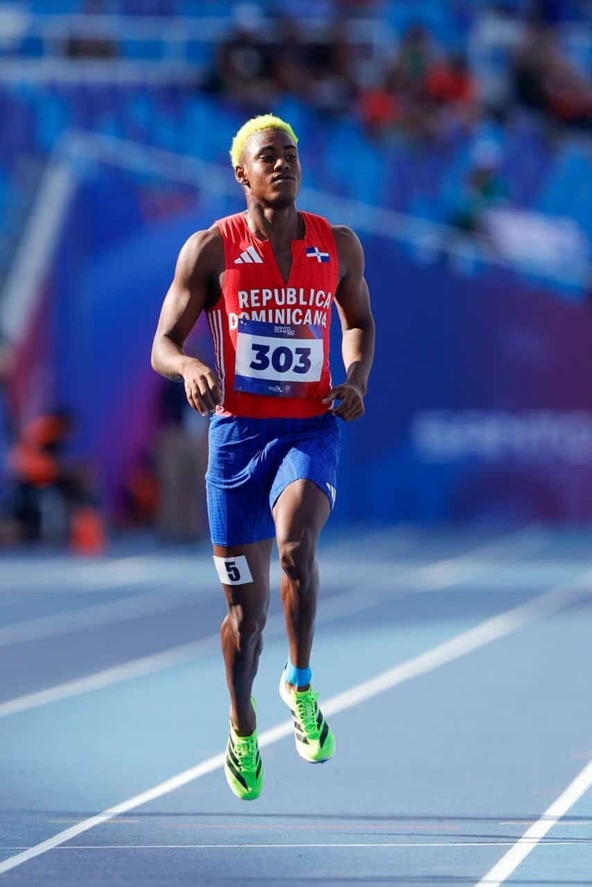 Alexander Ogando Brilla con Plata en los 200 Metros de los Juegos Centroamericanos